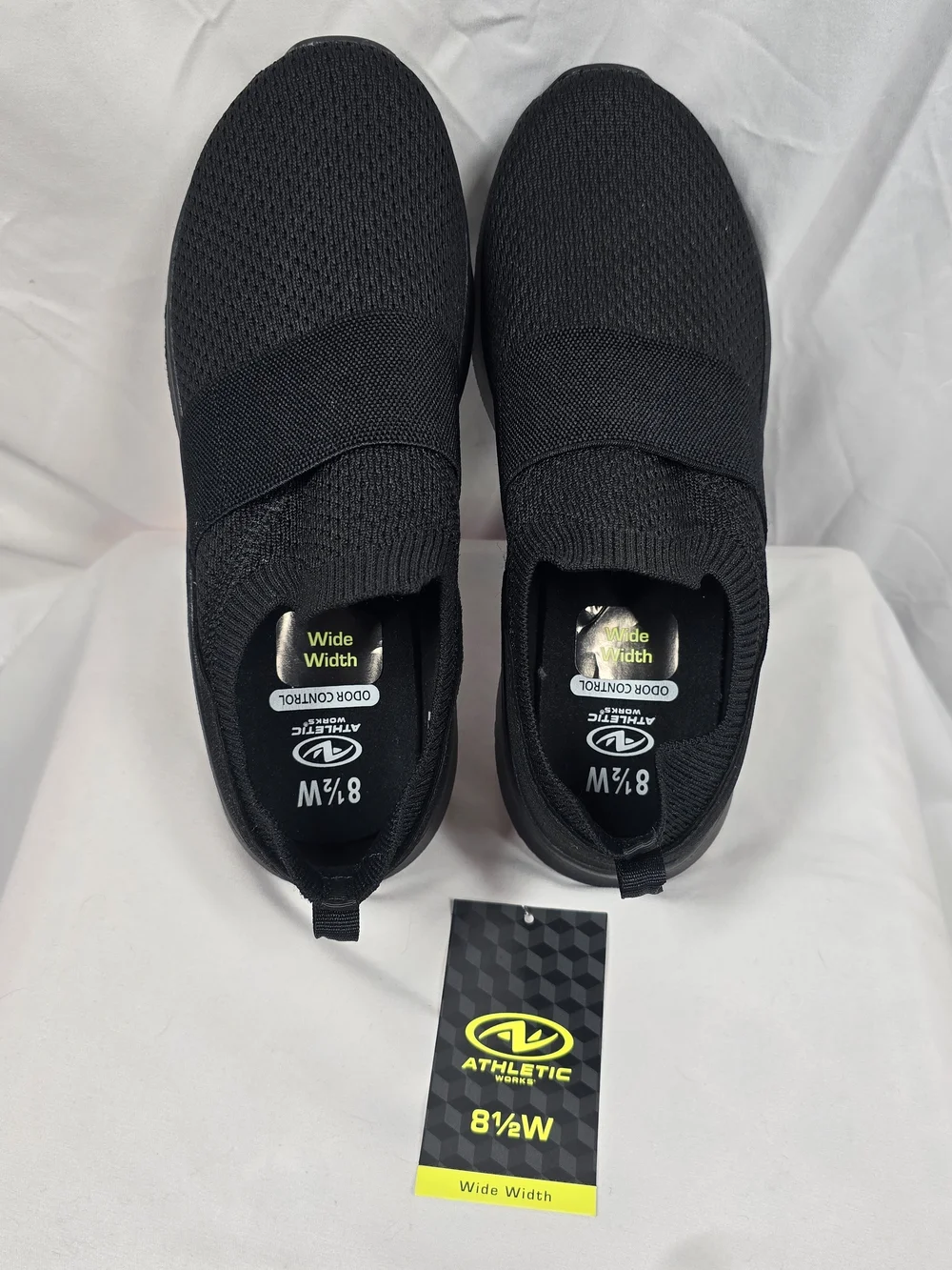 Athletic Works Black Knit Slip-On Banded Jogger Sneakers Size 8.5W